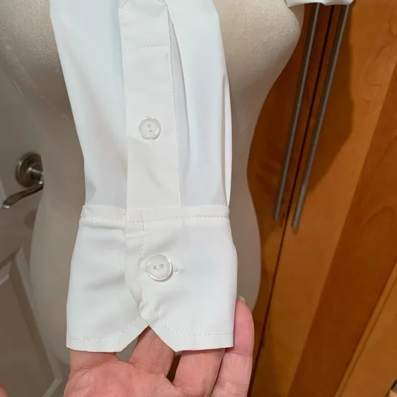 LYSSÉ. New York. Long sleeve White Shirt. Size XS. - Picture 5 of 8